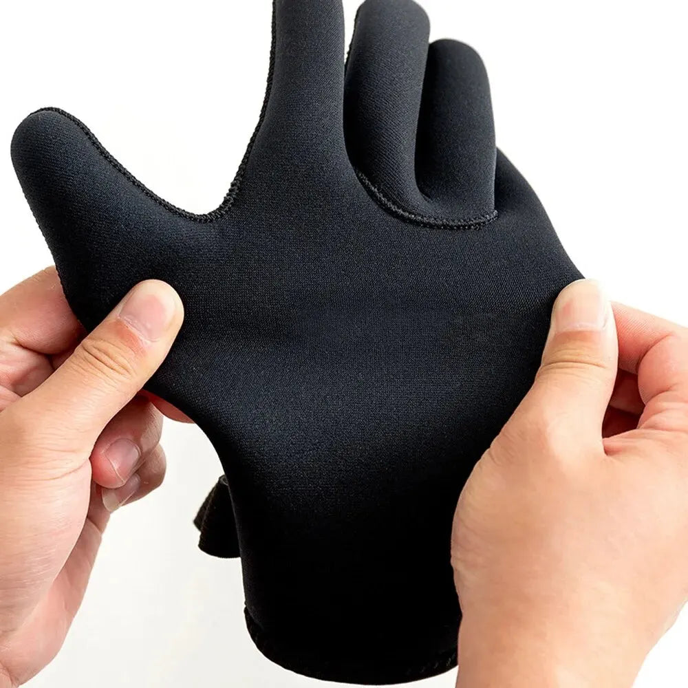 3mm Neoprene Diving Gloves – Warm, Anti-Slip & Waterproof for Fishing, Diving & Water Sports